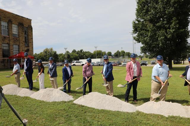 Read more: Congressman Rogers Breaks Ground at High School Alma Mater for New Development in Wayne County